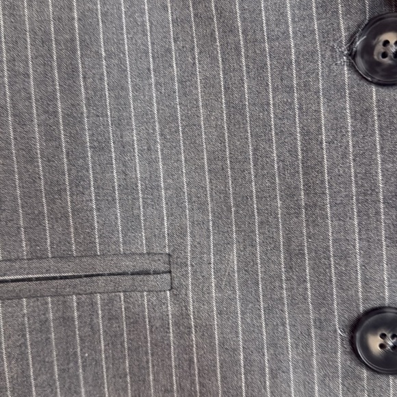 Women’s blazer, Rachel Zoe, pinstriped gray and white, new without tags - Picture 2 of 9